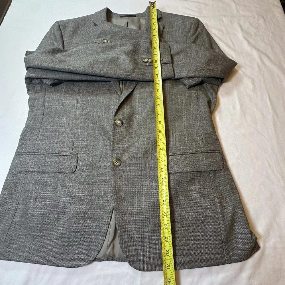 Van‎ Heusen Flex Slim 2 Button Jacket Blazer Mens 44 R Gray Black Striped EUC